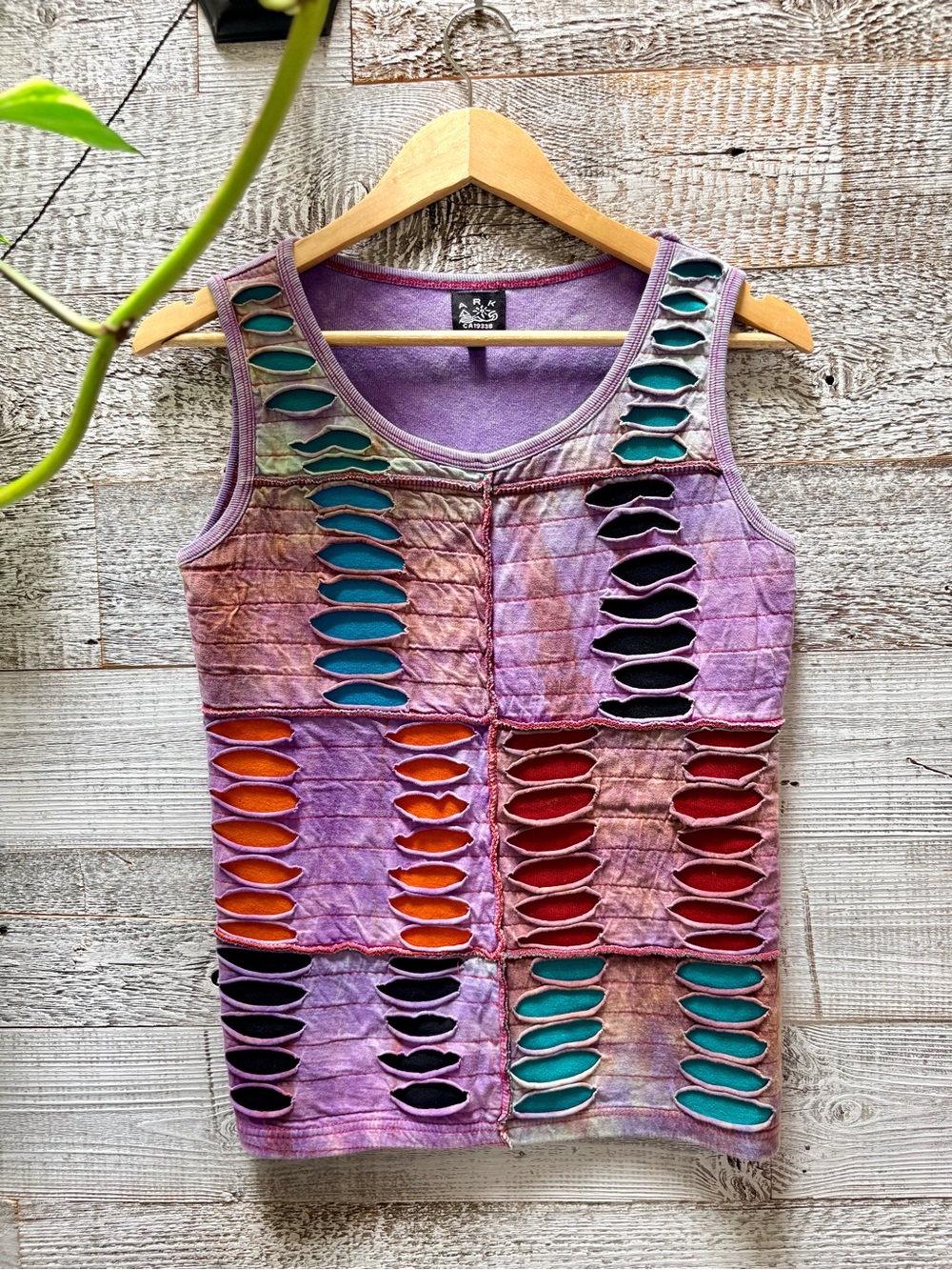 Ark | Festival Boho Confetti Slashed Reverse Applique Tank Top - M